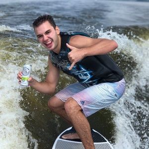 Meet your Posher, Jake